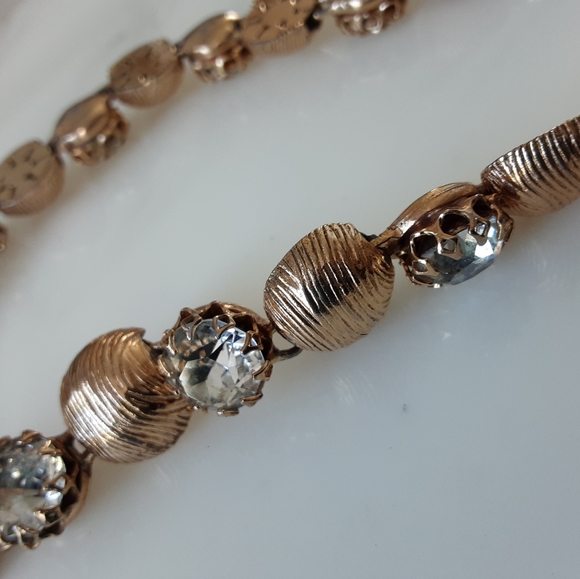 VTG SIGNED KRAMER New York Textured Gold Tone Rhinestone Choker 17" - Picture 4 of 7